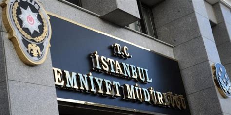 İ­s­t­a­n­b­u­l­ ­d­a­h­i­l­ ­5­ ­i­l­i­n­ ­e­m­n­i­y­e­t­ ­m­ü­d­ü­r­ü­ ­d­e­ğ­i­ş­t­i­